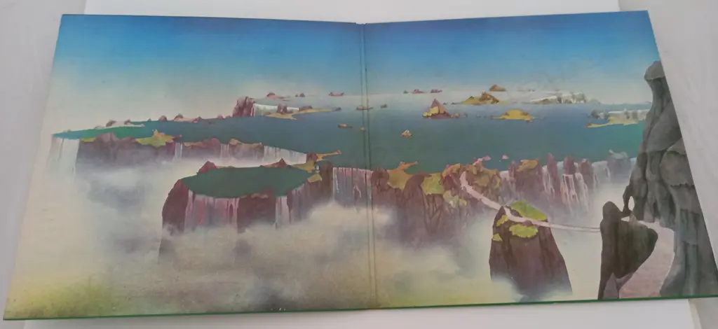 Yes, Close To The Edge Image 1++